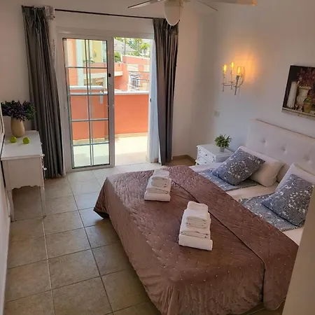 Потрясающий Комплекс С Тремя Бассейнами Arona (Tenerife)